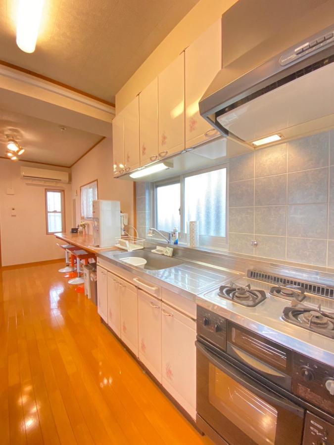 Villa いえろーはうす Okinawa Exterior foto